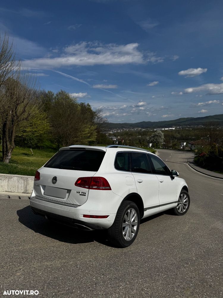 Volkswagen Touareg 3.0 V6 TDI Blue Motion DPF Automatik - 6