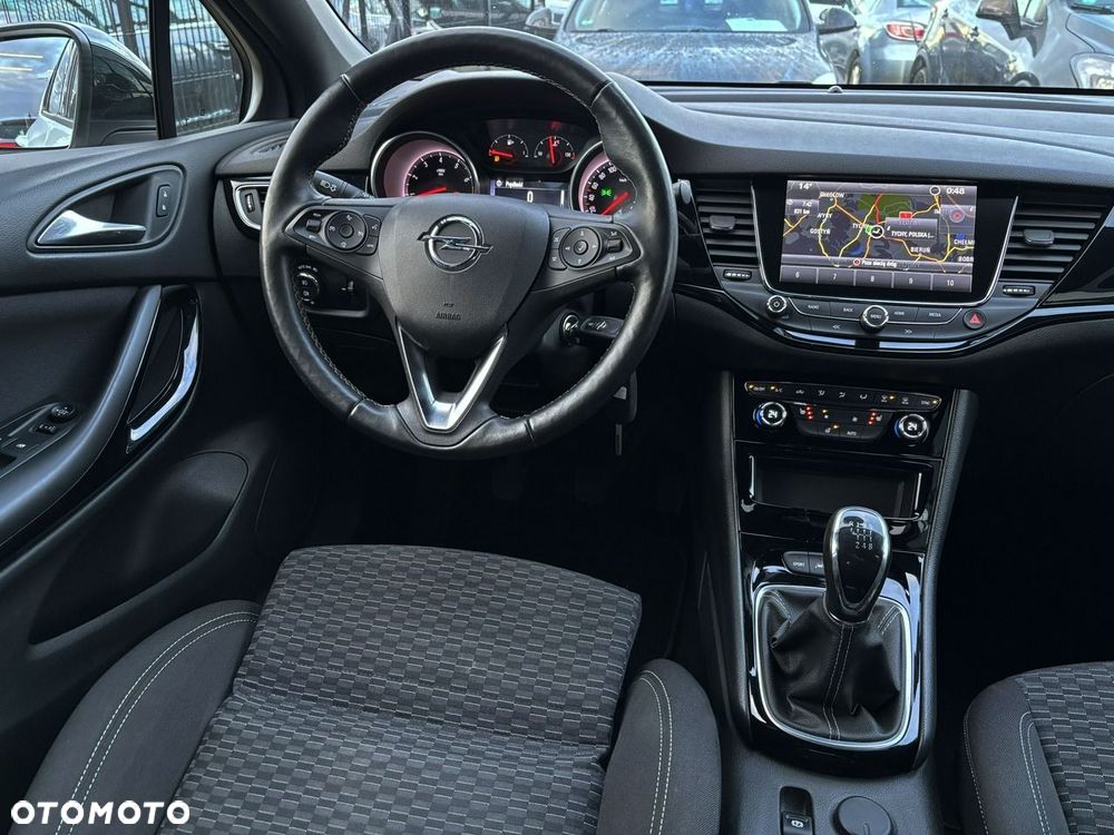 Opel Astra 1.4 T Dynamic - 25