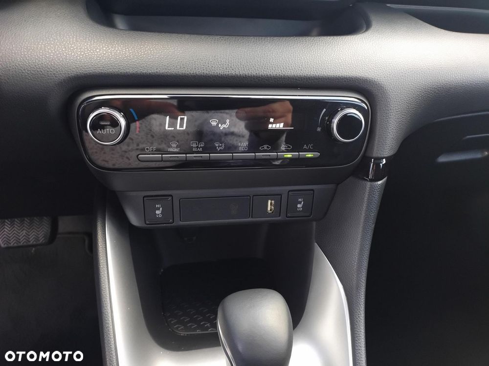 Mazda 2 - 21