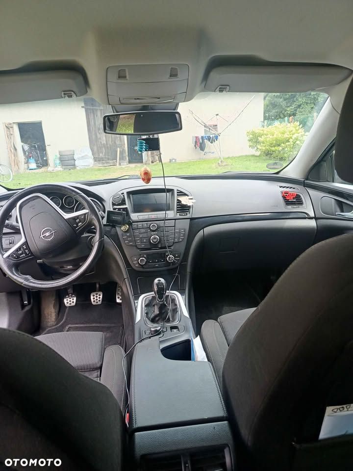 Opel Insignia - 13