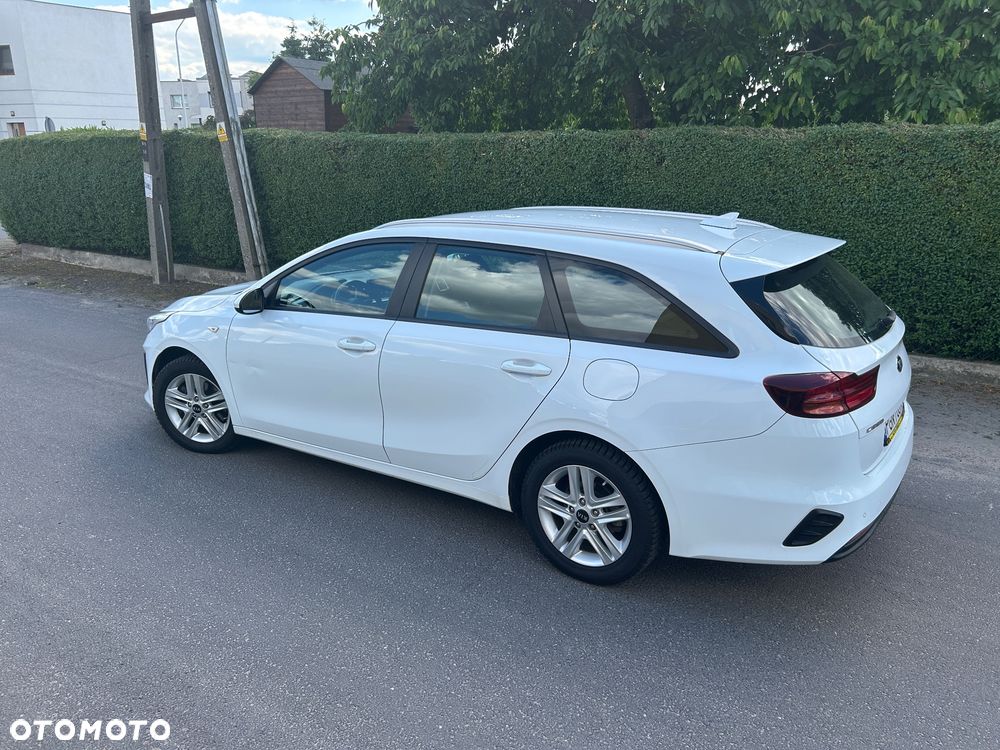 Kia Ceed 1.6 CRDi SCR L - 5