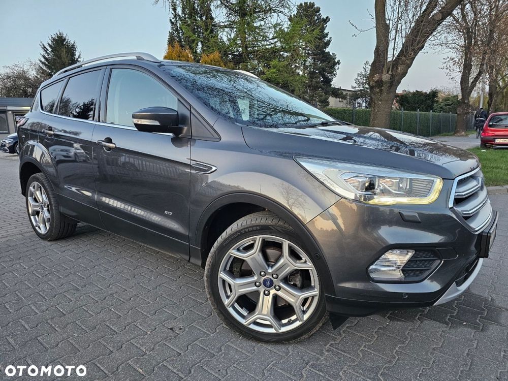 Ford Kuga - 3