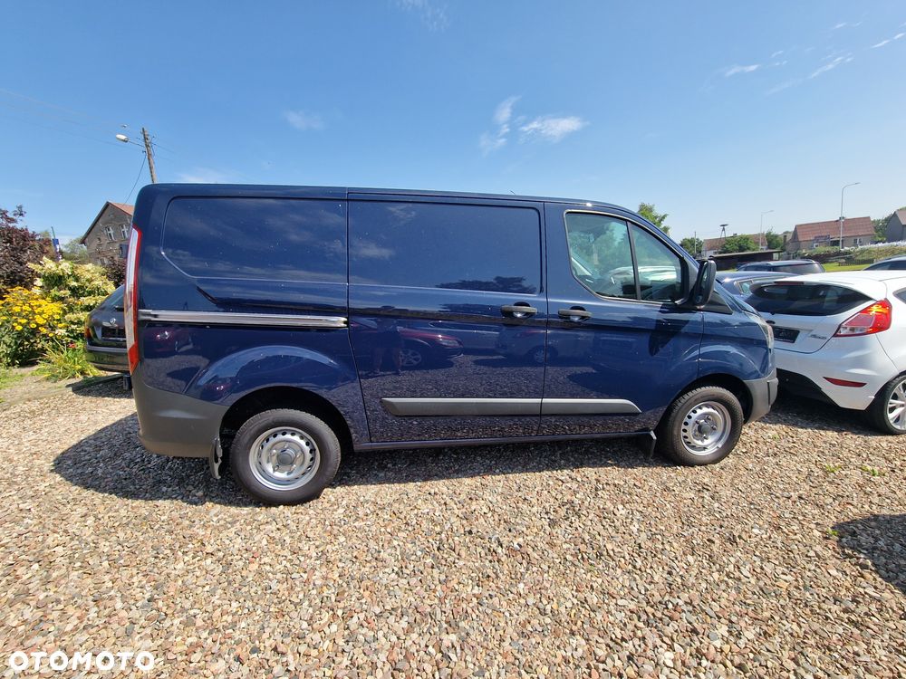 Ford TRANSIT CUSTOM - 7