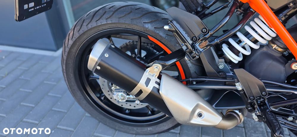 KTM Duke - 16