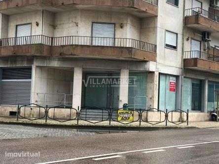 Loja da banca com 330m² situada em Rossio a Sul do Tejo junto a Estrad - Grande imagem: 2/9