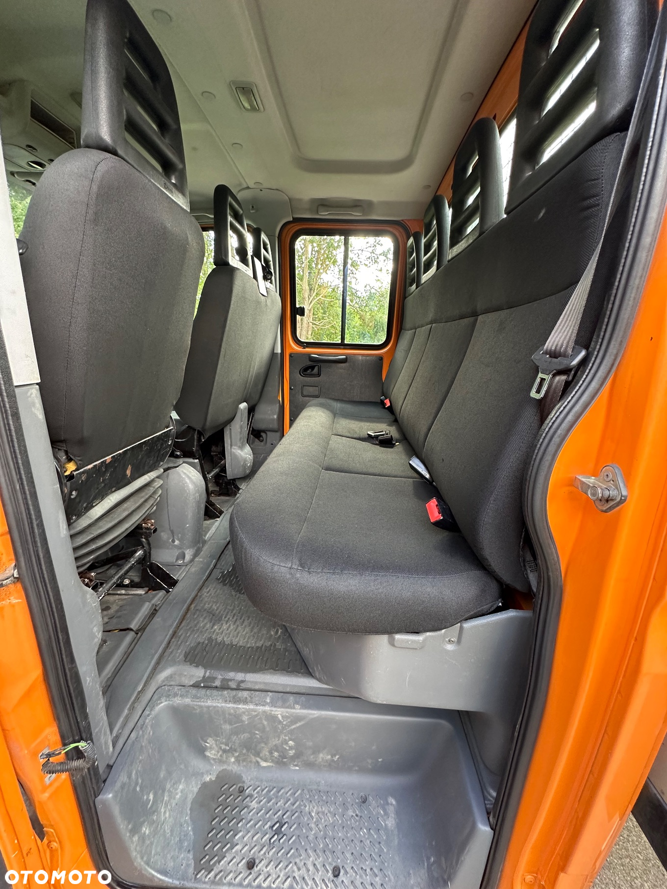 Iveco Daily 35C15 D - 23