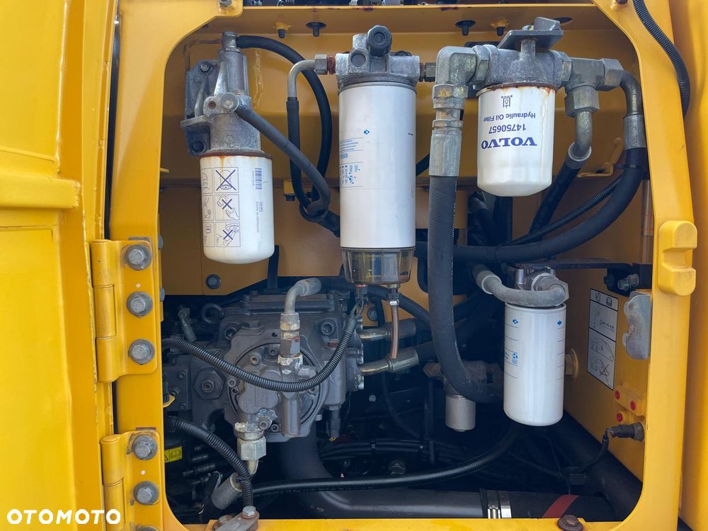 Volvo EC140DL - 14