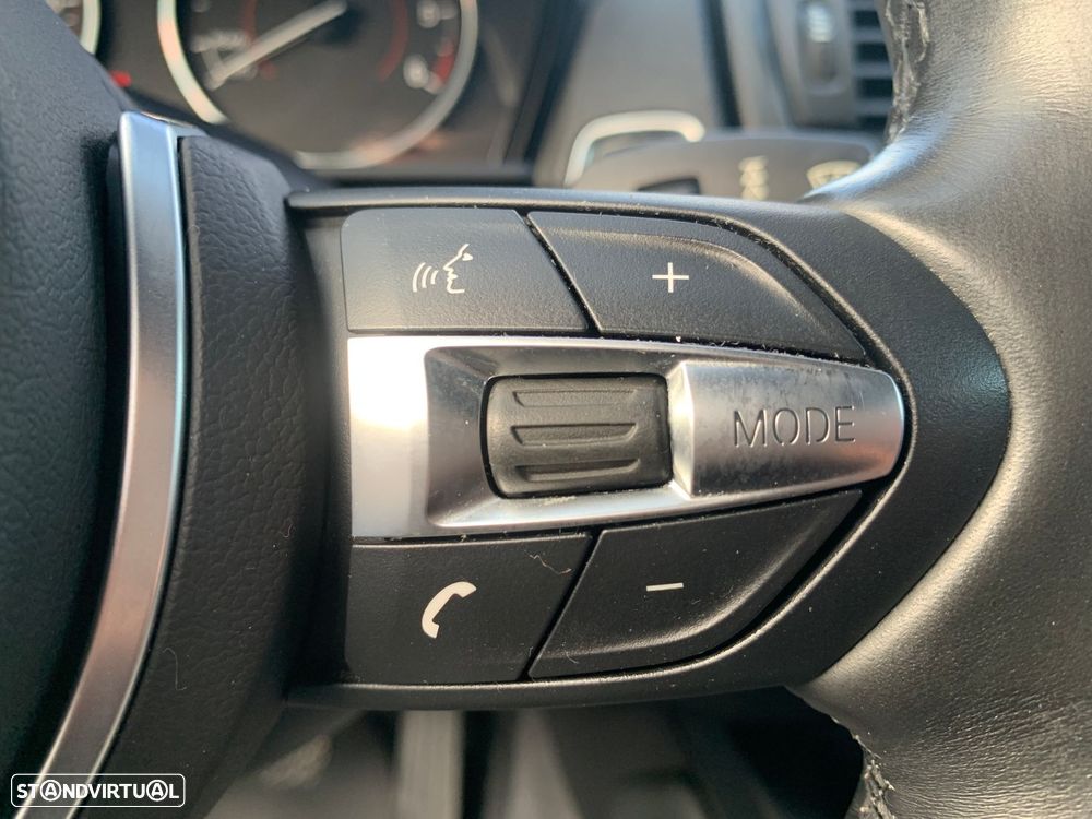 BMW 220 d Coupe Pack M - 38