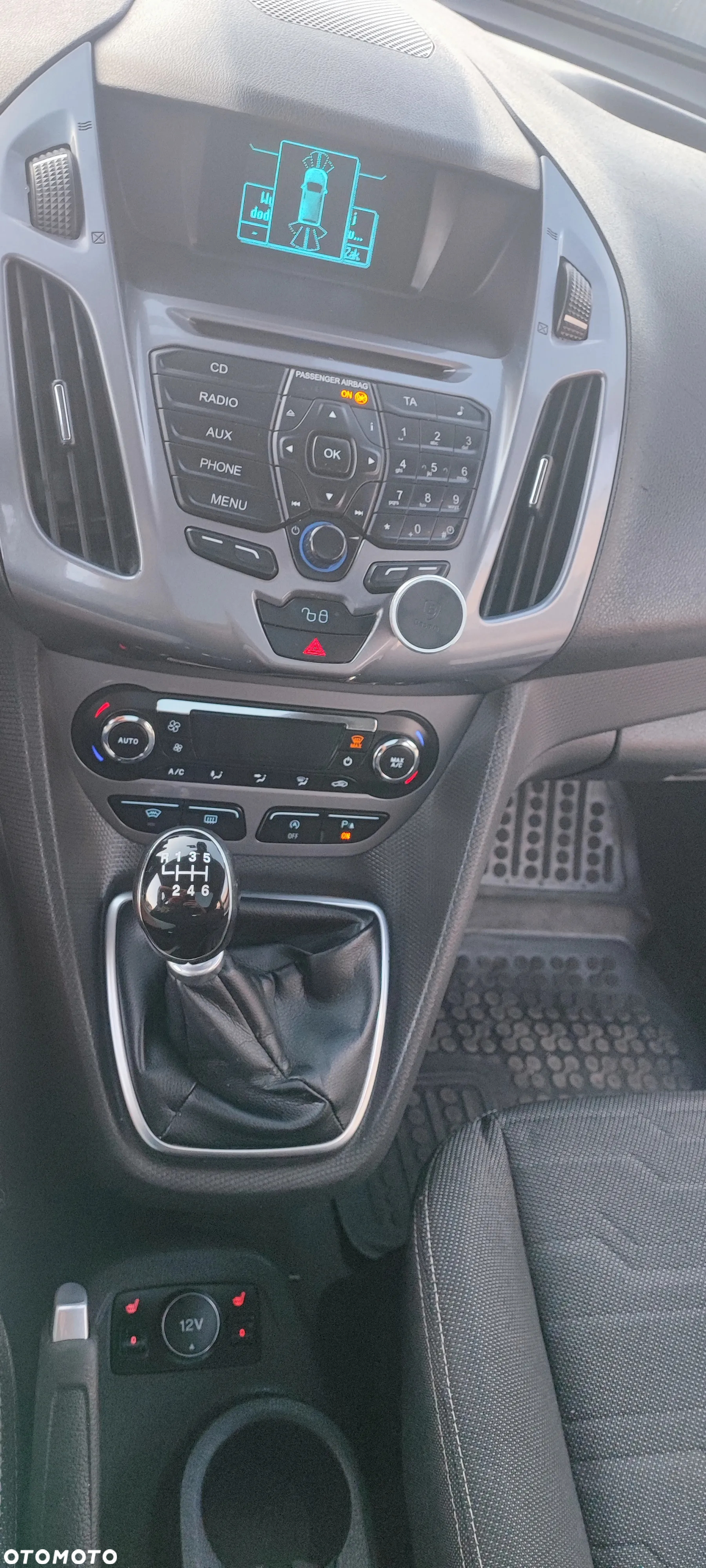 Ford Tourneo Connect 1.5 TDCi Trend - 6