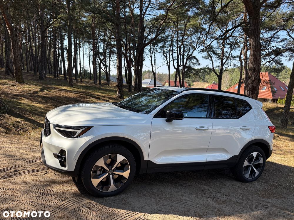 Volvo XC 40 B5 AWD Ultimate Dark - 1