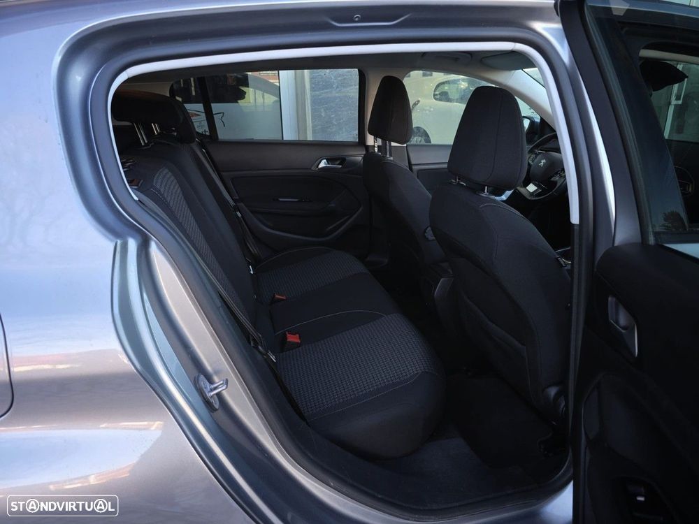 Peugeot 308 1.2 PureTech Active - 7