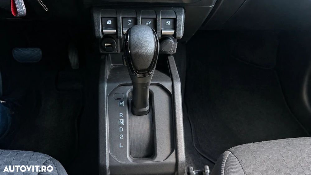 Suzuki Jimny - 25