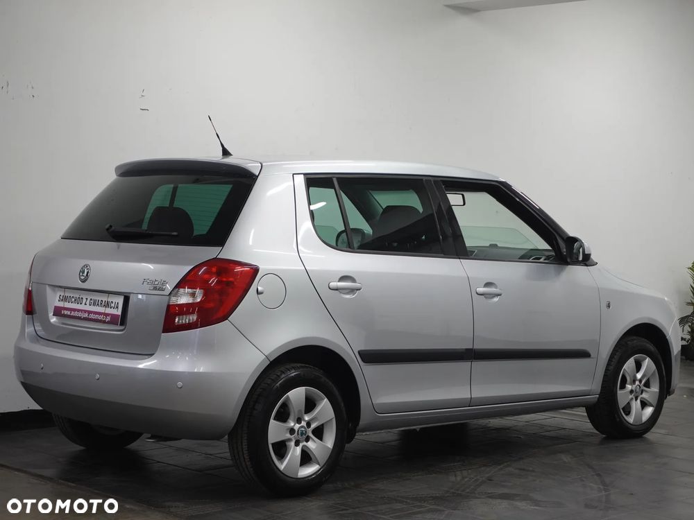 Skoda Fabia - 8