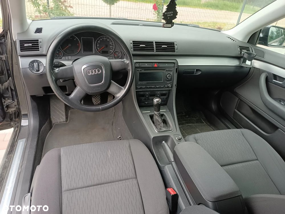 Audi A4 - 5