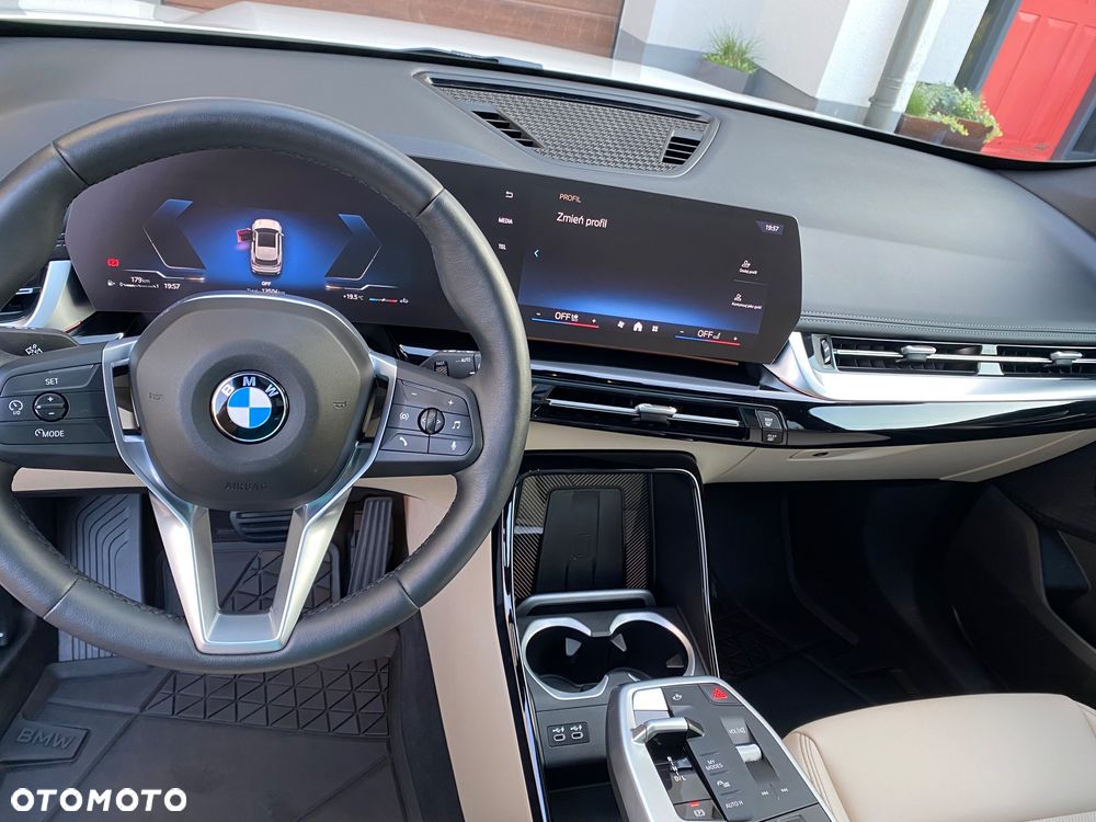 BMW X1 xDrive25i xLine - 12