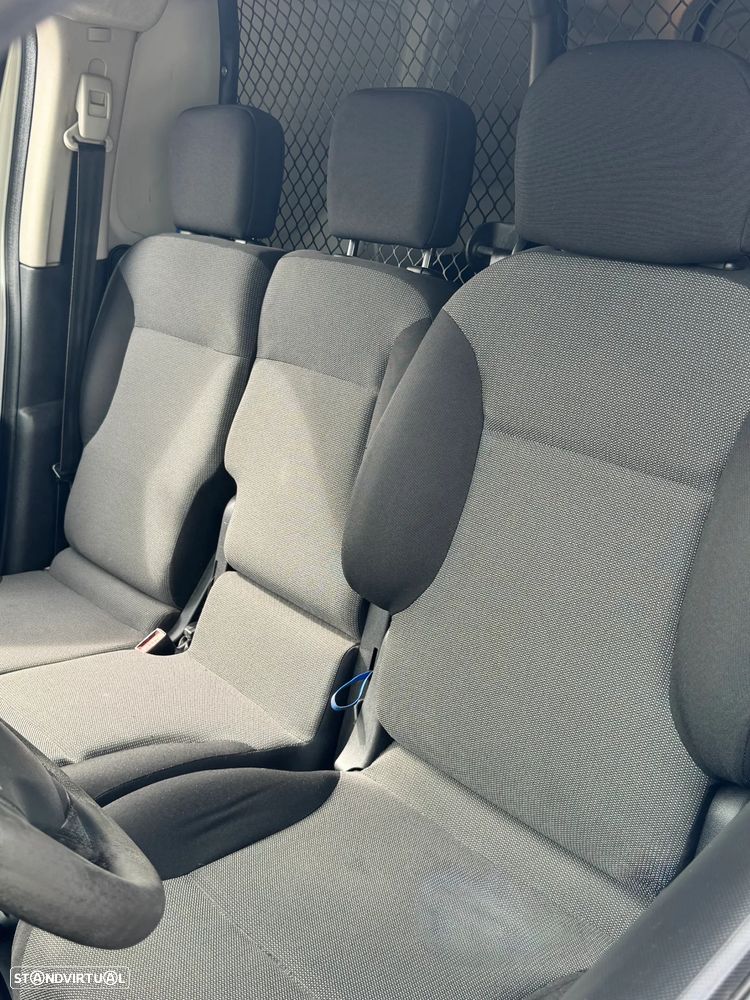 Peugeot PARTNER 1.6 BLUEHDI 75CV L1 PREMIUM - 21