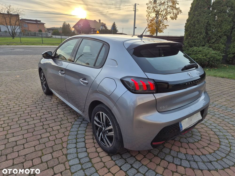 Peugeot 208 PureTech 100 Allure - 4