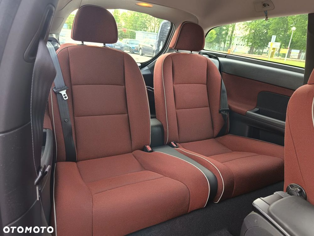 Volvo C30 1.6D - 20