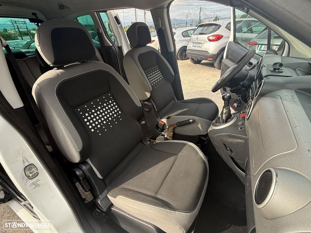 Citroën Berlingo 1.6 BlueHDi XTR - 28