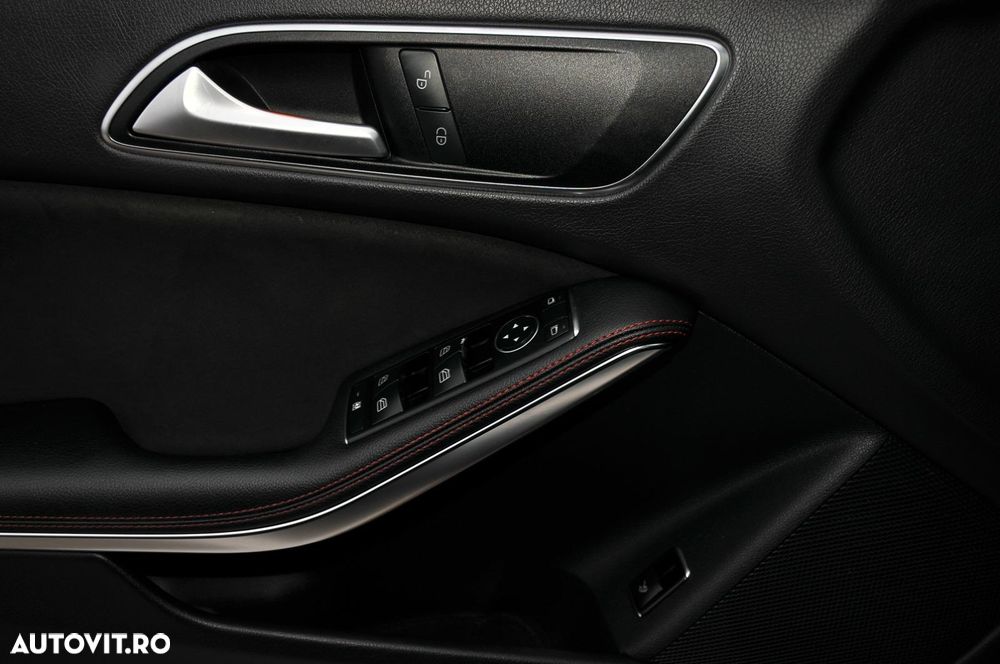 Mercedes-Benz CLA 200 d 7G-DCT AMG Line - 28