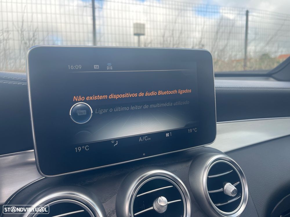 Mercedes-Benz GLC 350 e 4Matic 7G-TRONIC AMG Line - 21