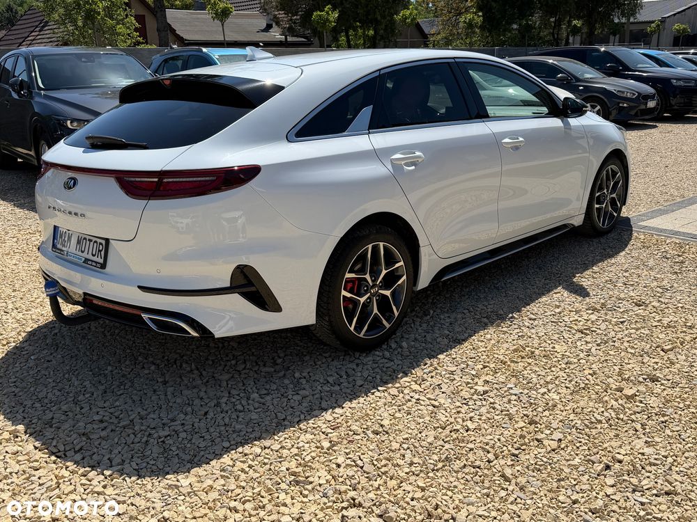 Kia ProCeed 1.4 T-GDI OPF GT LINE - 11