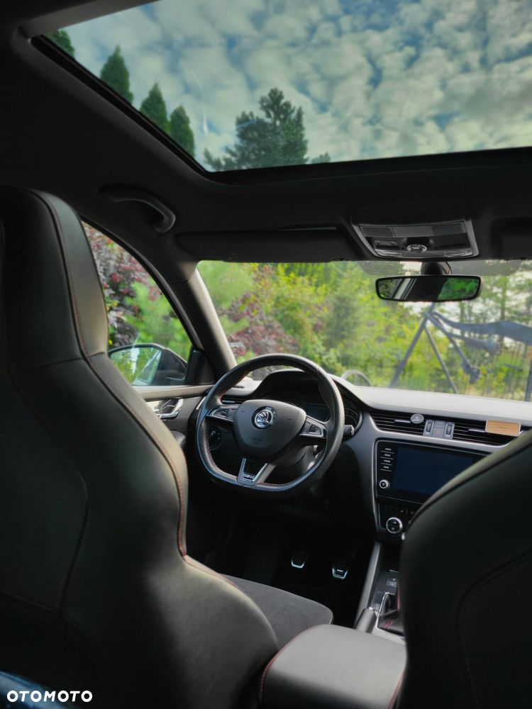Skoda Octavia 2.0 TSI RS 230 - 7