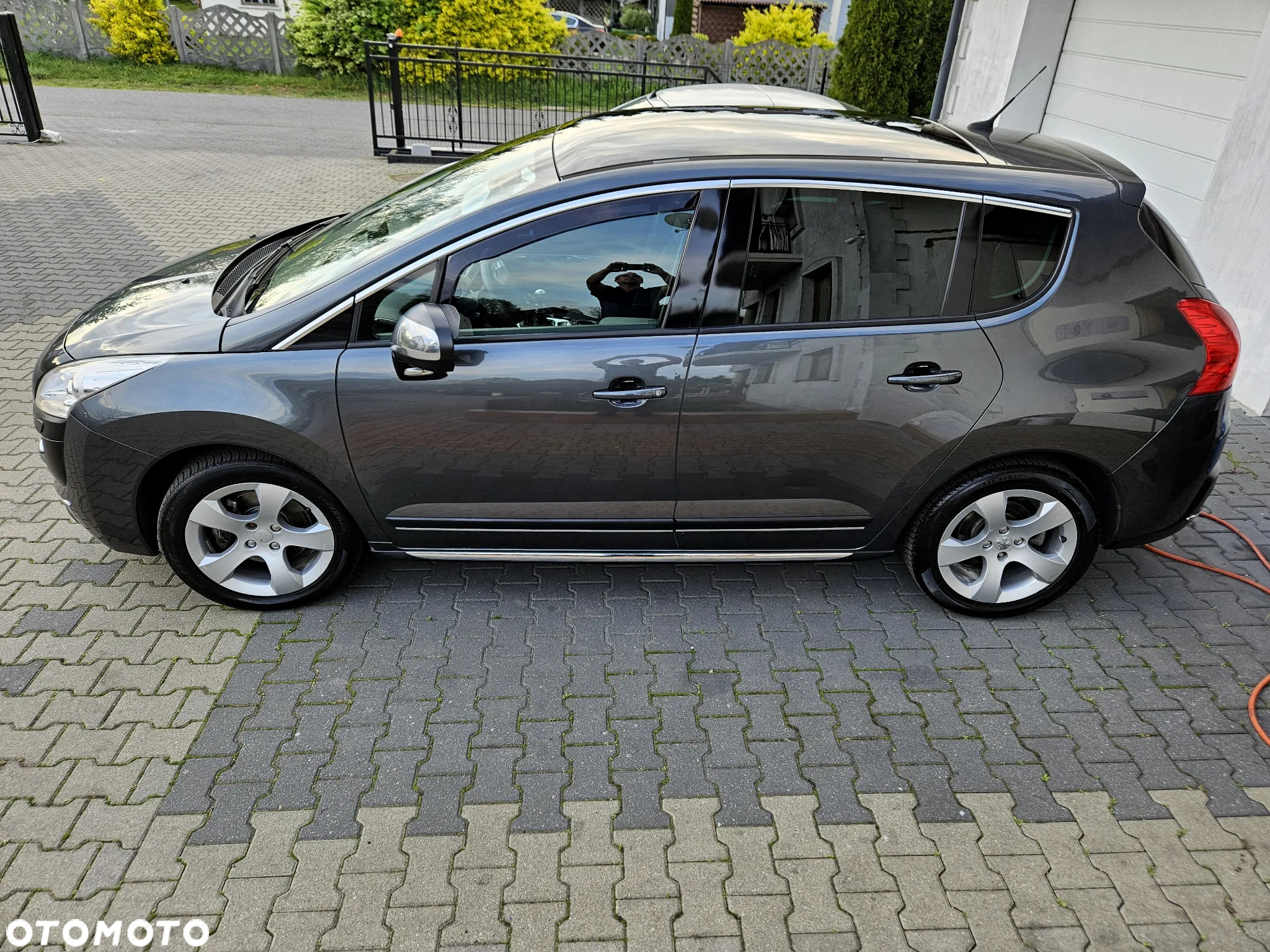 Peugeot 3008 1.6 THP Allure - 21
