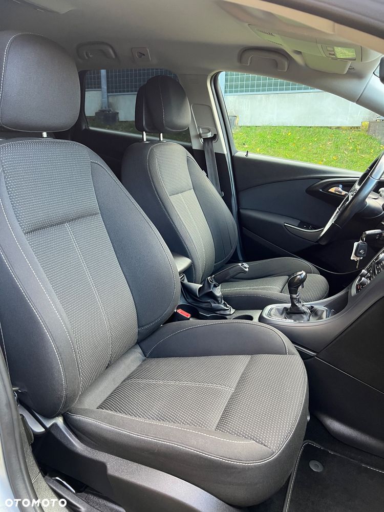 Opel Astra IV 1.6 CDTI Sport - 9