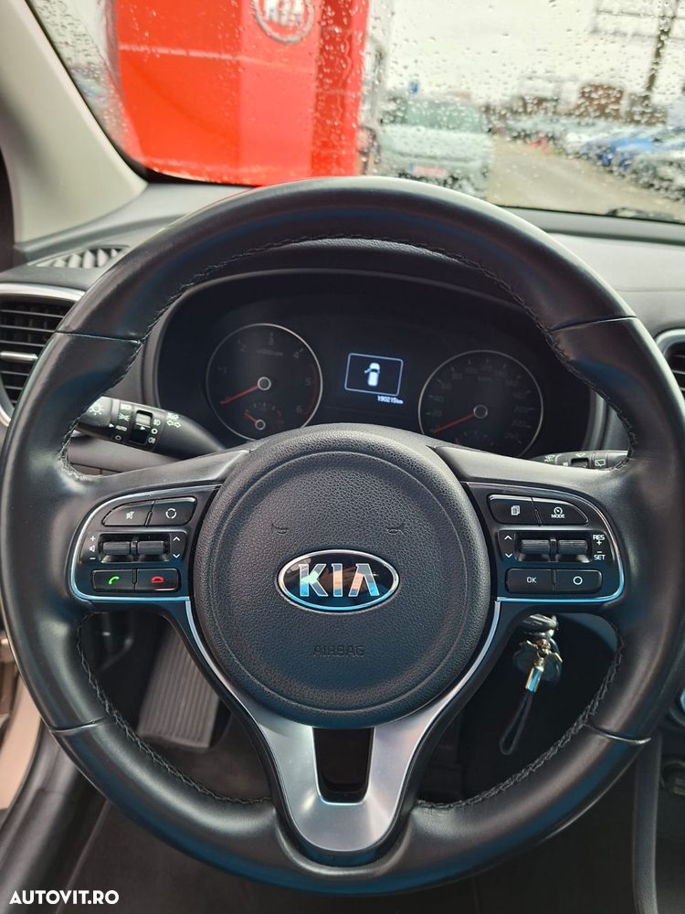 Kia Sportage 1.7 DSL MT 4x2 STYLE - 18