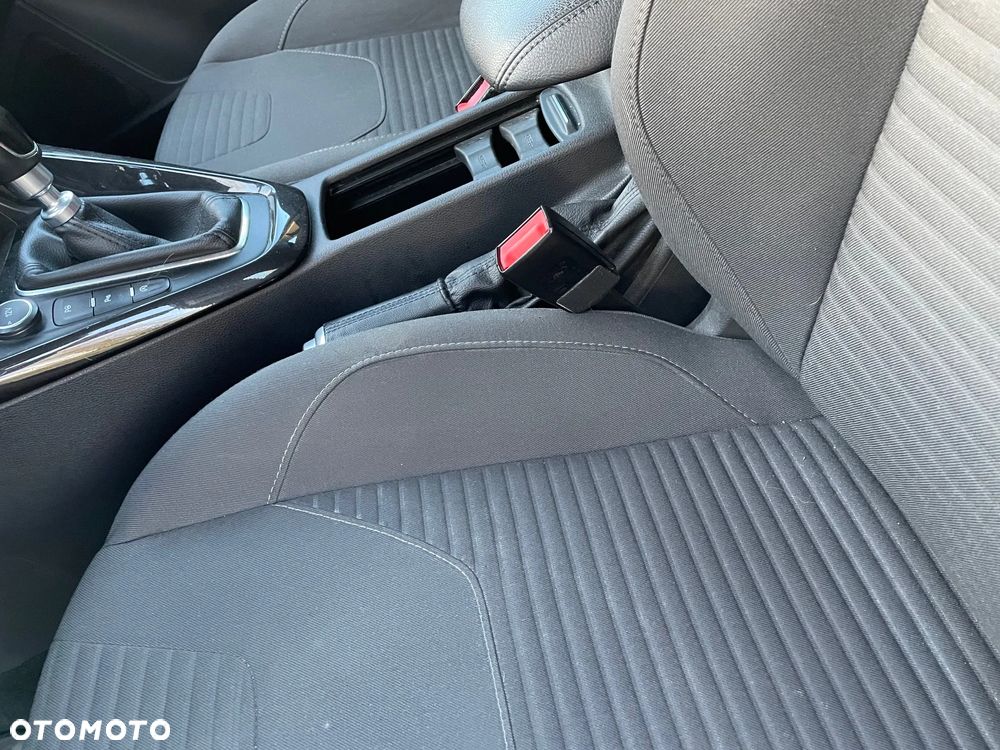 Ford Focus 1.5 EcoBoost Titanium ASS - 27