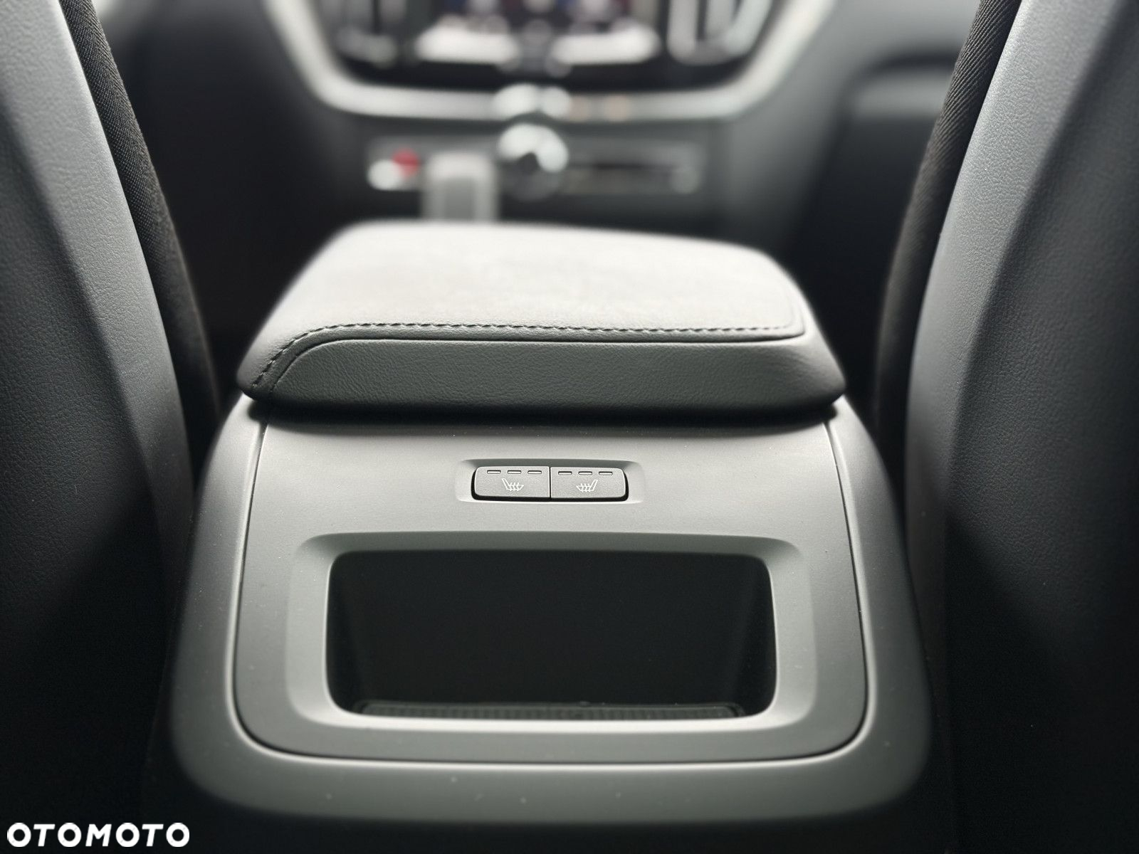 Volvo XC 60 - 21