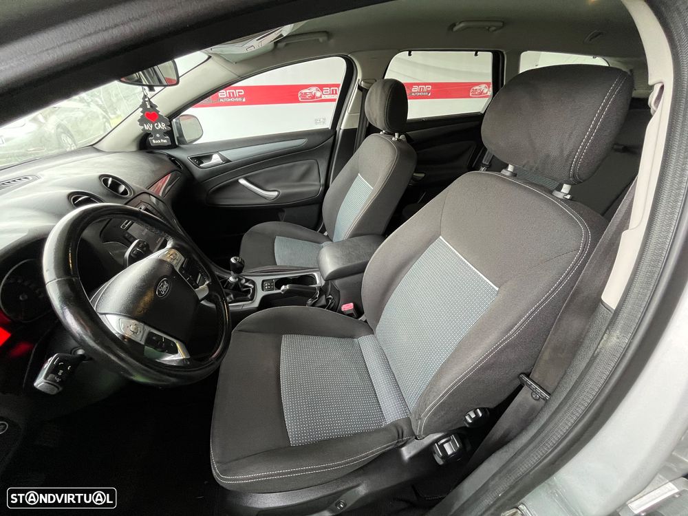 Ford Mondeo SW 1.6 TDCi ECOnetic Start-Stopp Titanium - 9