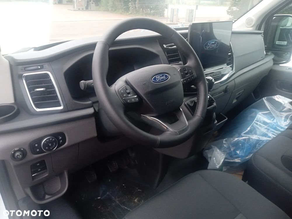Ford Transit - 8