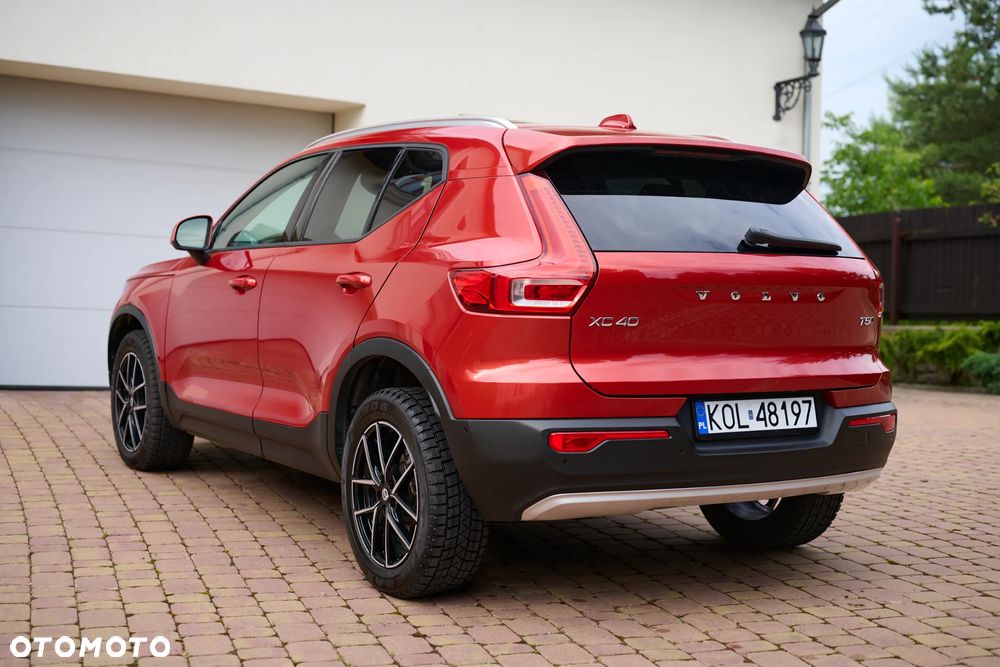 Volvo XC 40 T5 AWD Momentum - 10