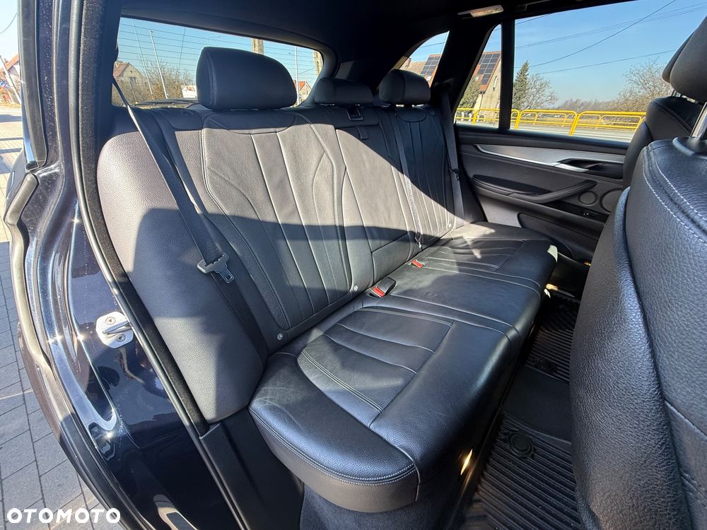 BMW X5 - 16