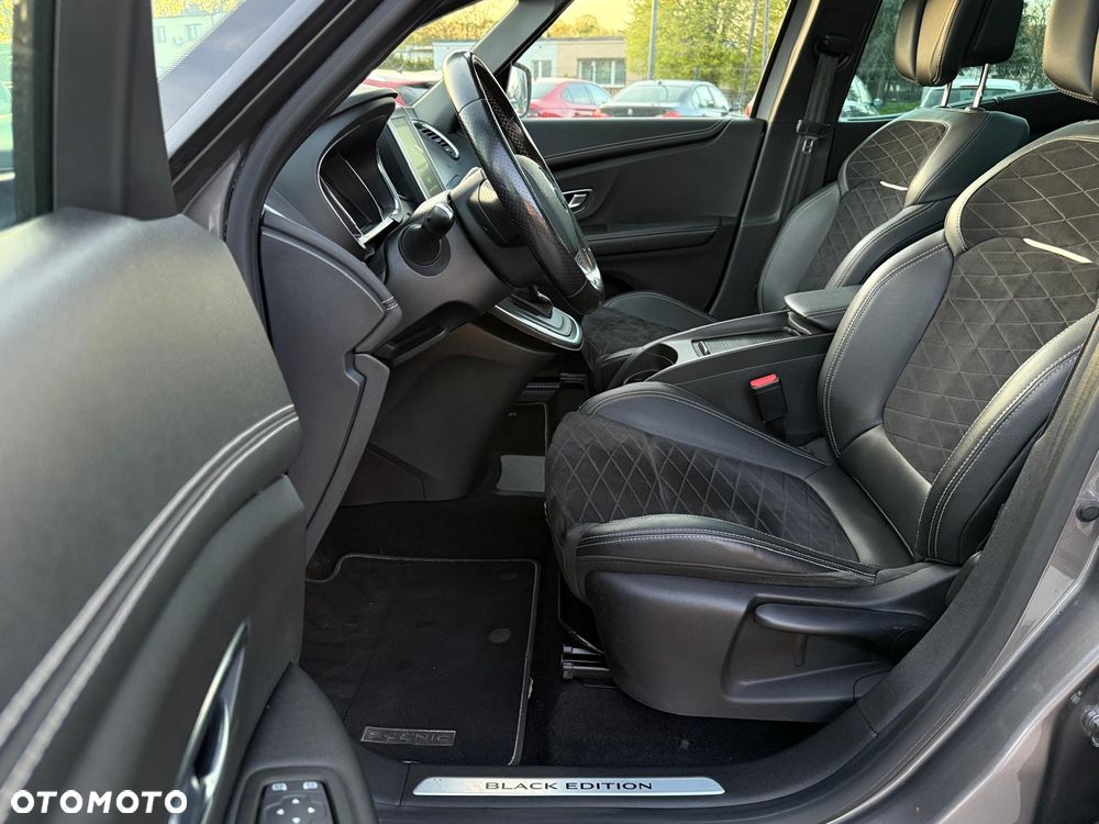Renault Scenic BLUE dCi 150 EDC BLACK EDITION - 25