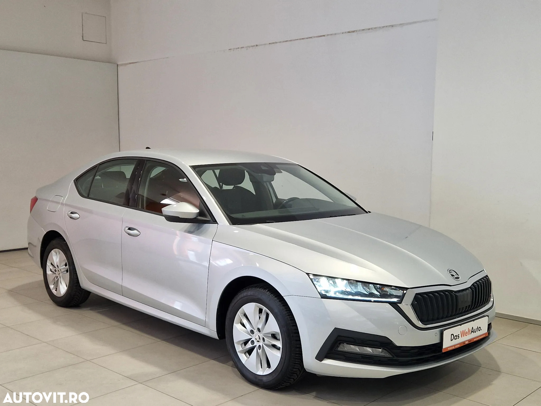 Skoda Octavia 2.0 TDI DSG Ambition - 5