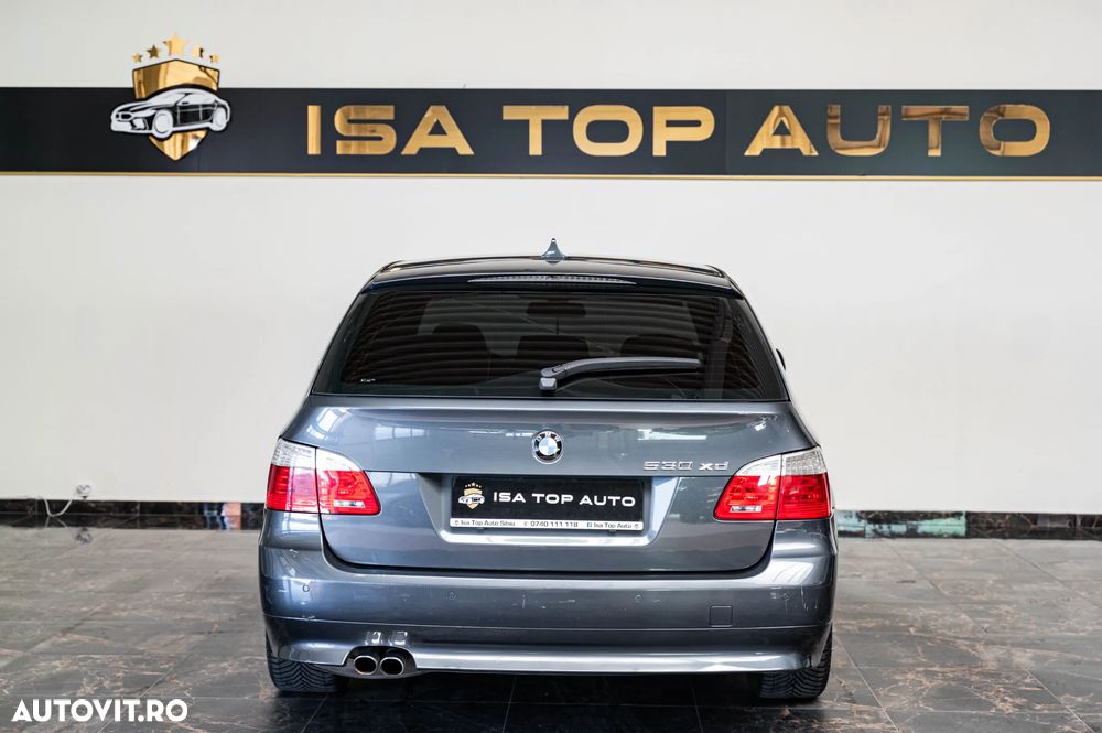 BMW Seria 5 530d xDrive - 30