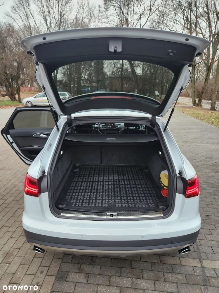 Audi A6 Allroad - 14