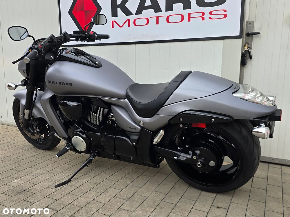 Suzuki Boulevard - 4