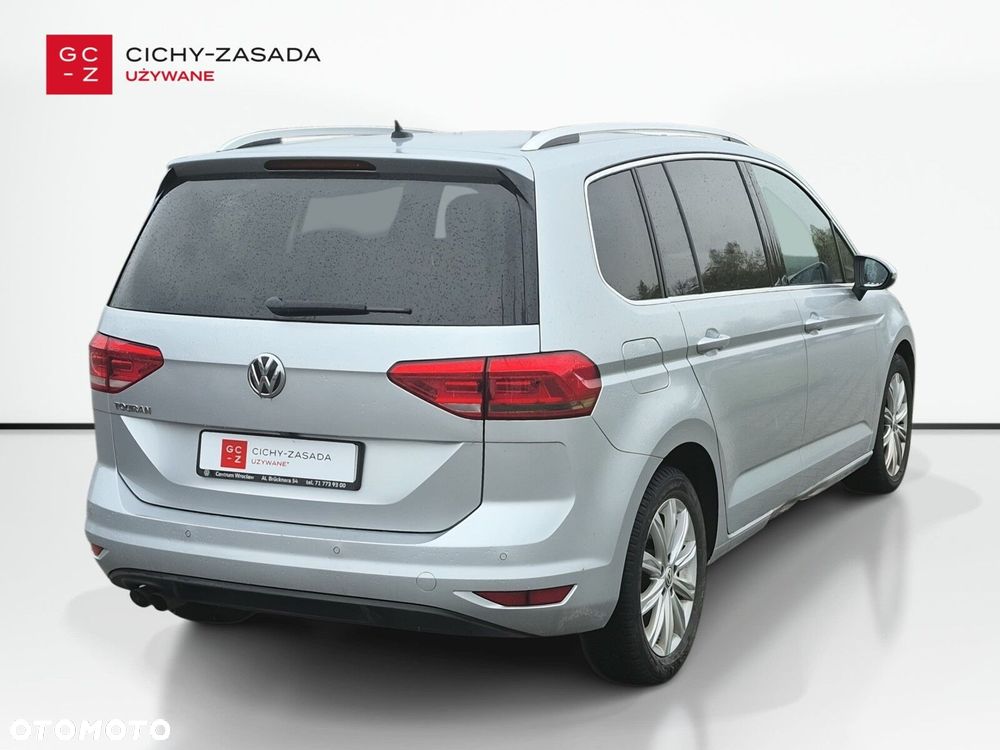 Volkswagen Touran 2.0 TDI BMT Highline - 5