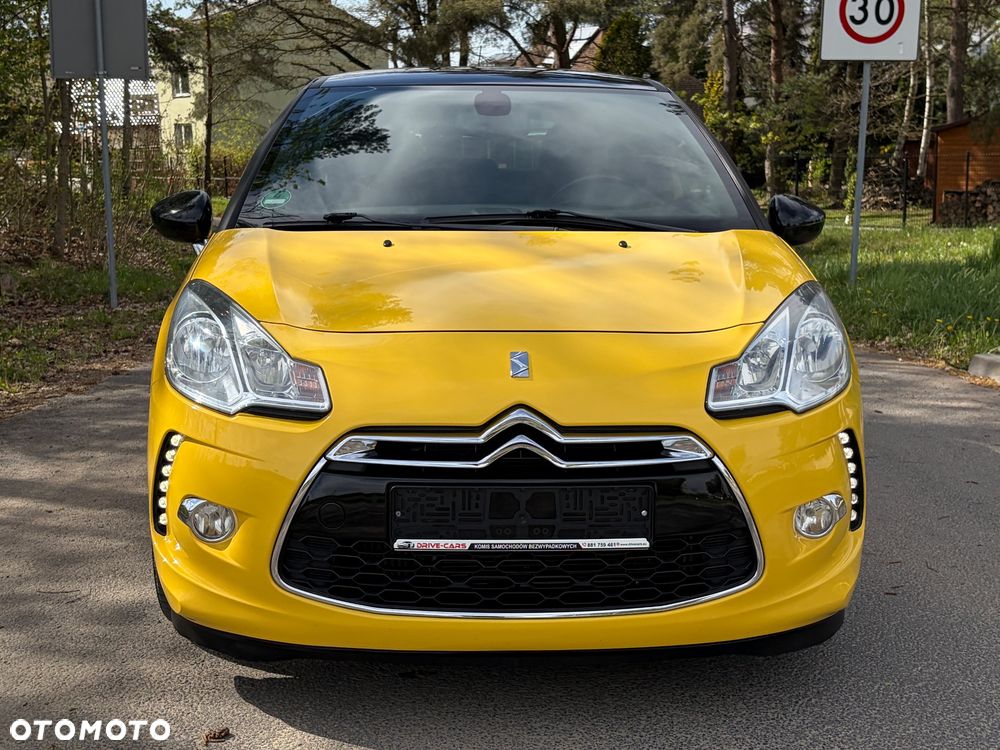 Citroën DS3 HDi 110 FAP SportChic - 23