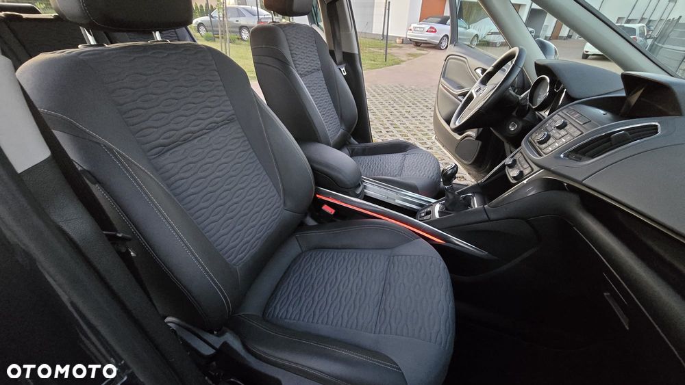 Opel Zafira Tourer 2.0 CDTI ecoFLEX Start/Stop Active - 18