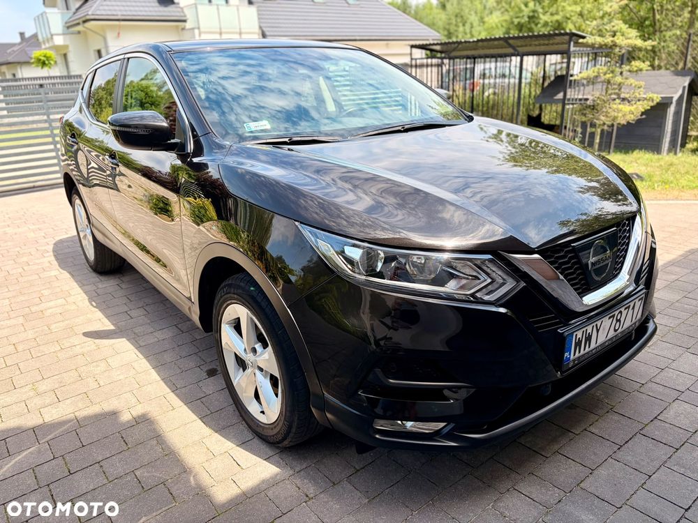 Nissan Qashqai 1.2 DIG-T N-Connecta EU6 - 2