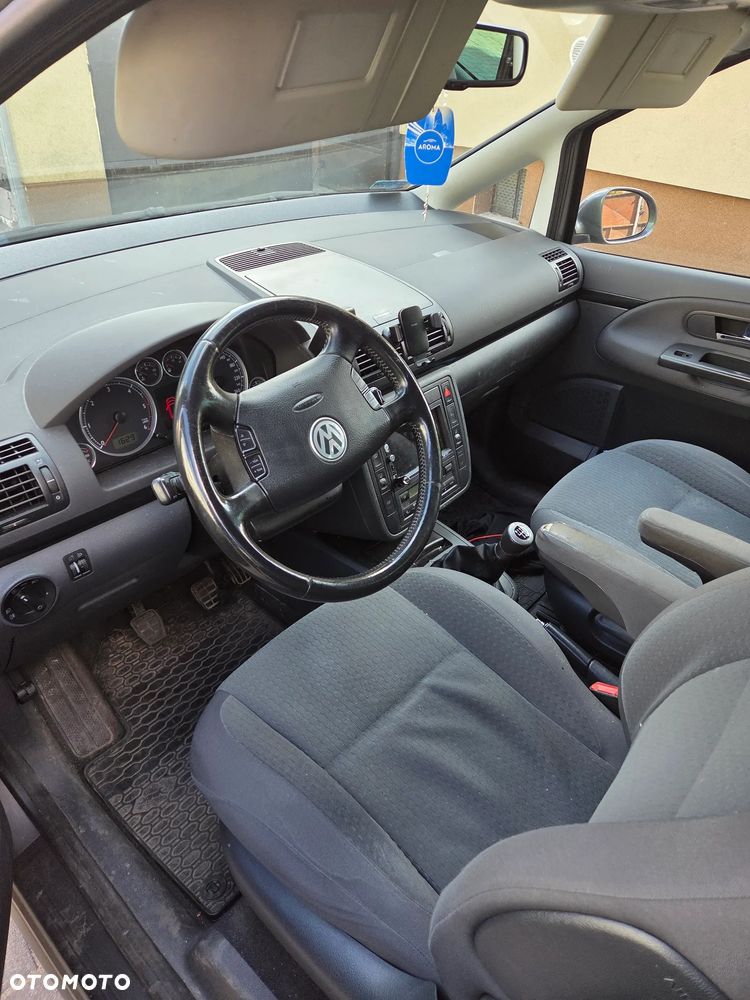 Volkswagen Sharan - 9