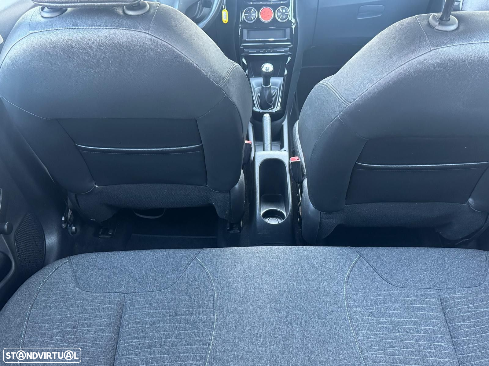 Citroën C3 1.2 PureTech Collection - 10