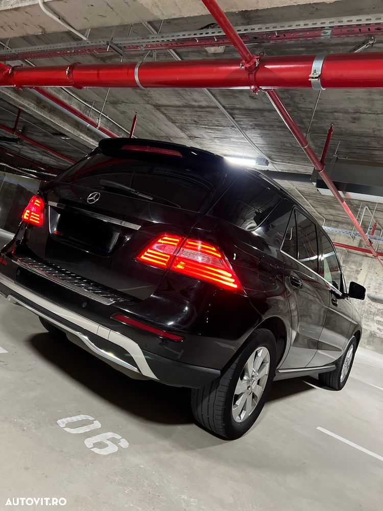 Mercedes-Benz ML 250 BlueTec 4MATIC Aut - 3