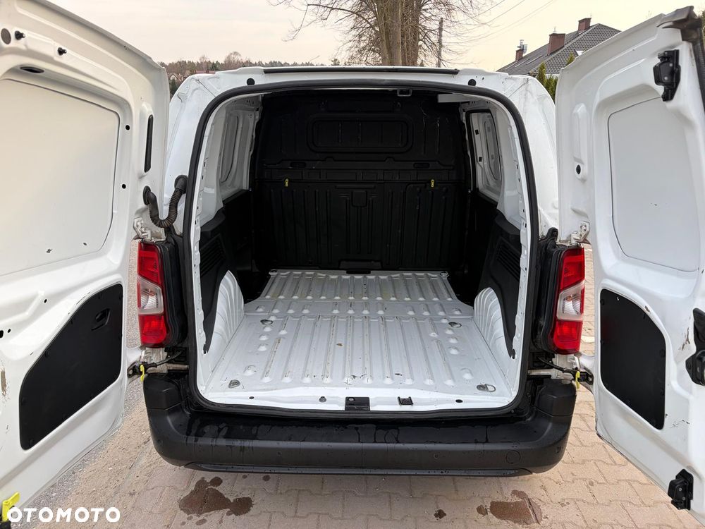 Peugeot PARTNER - 16