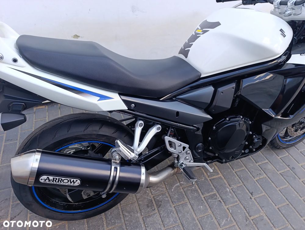 Suzuki GSX - 20